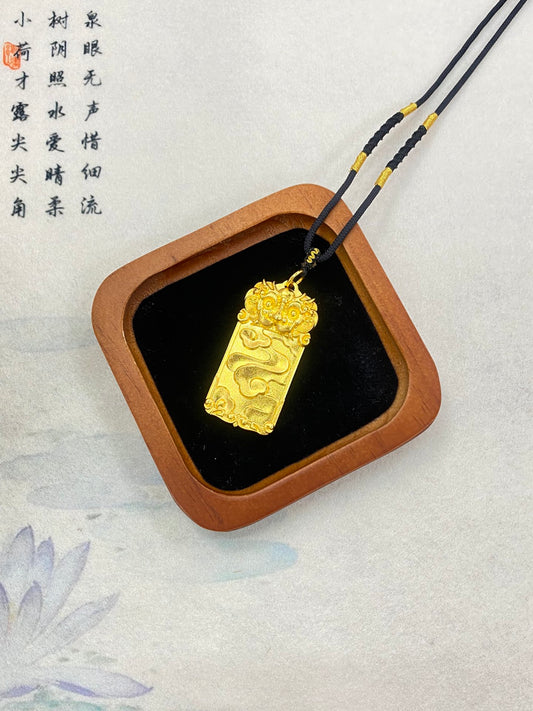 Xiangyun Wushi Pendant