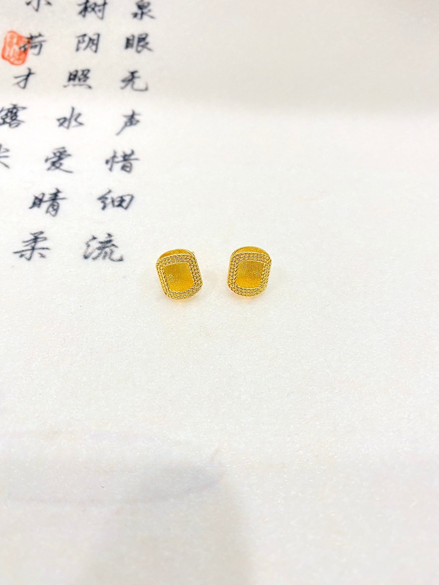 Square earrings