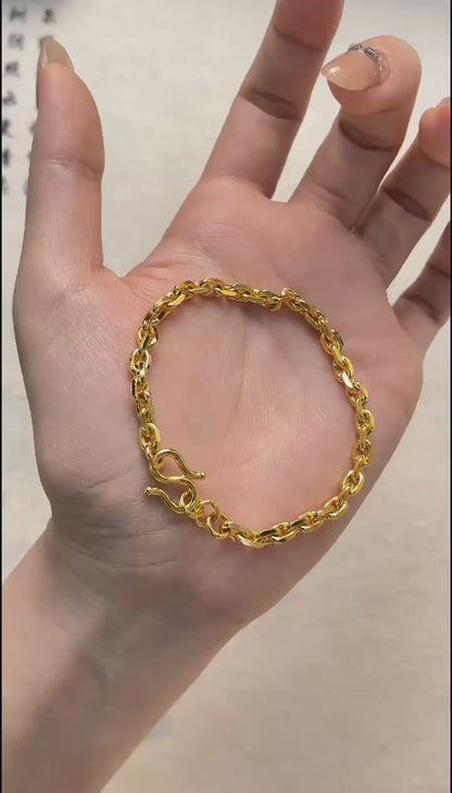 Loop Bracelet